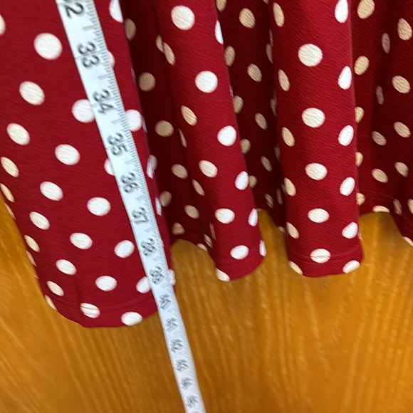 New No tags!! Cute red polka dot dress size L Waist approx 17”. Length 40” - Picture 6 of 6